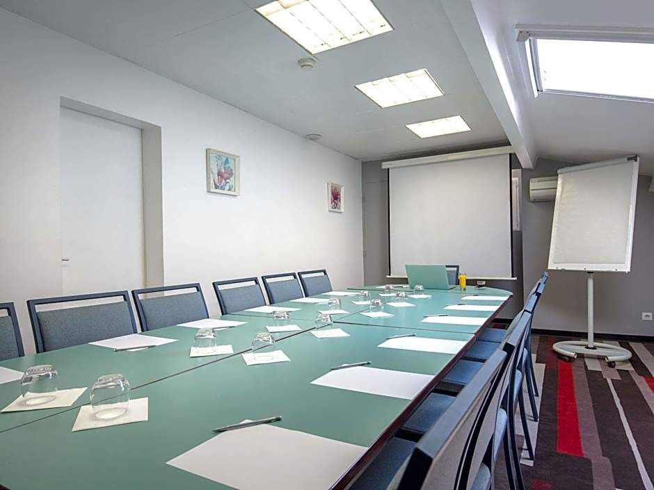 ibis Brignoles Provence Verte