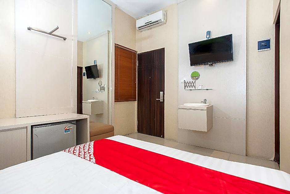 Flagship 91863 Metro House