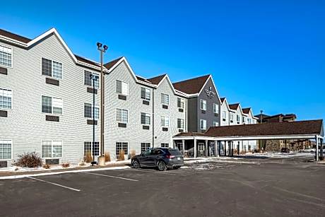 Country Inn & Suites by Radisson, Watertown, SD