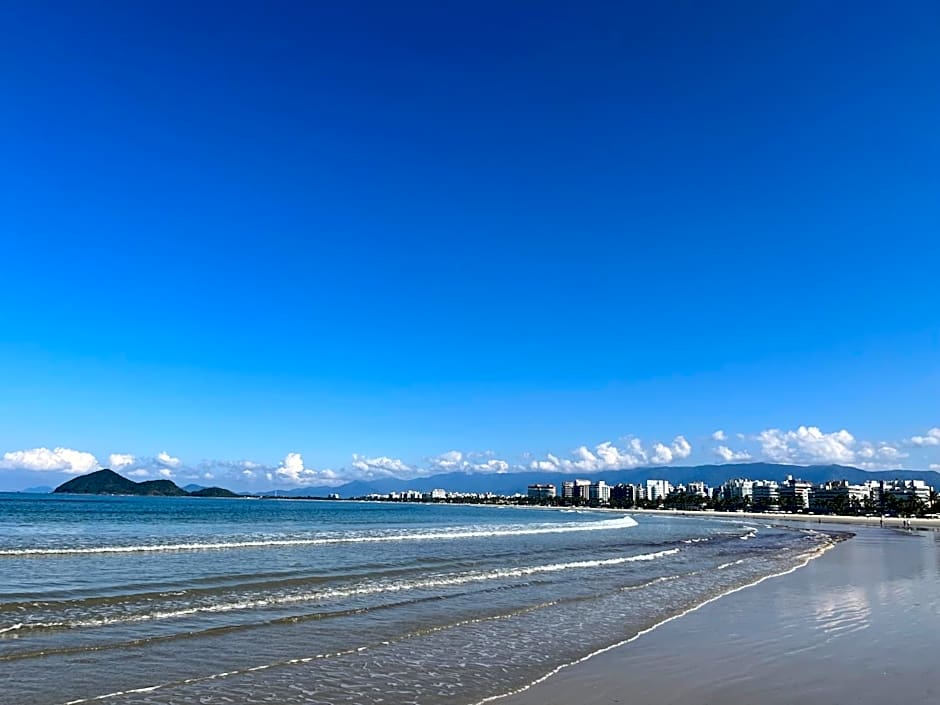 FLAT BOULEVARD RIVIERA COM AR A 150 m DA PRAIA ! DISPONÍVEL de 05 a 08 de Dez de 2025 ! Aproveite !