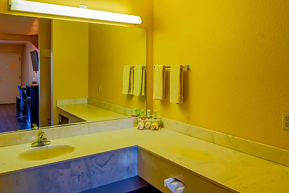 OYO Hotel Yoakum West