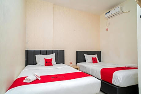 RedDoorz near Flyover Arjosari Malang