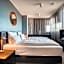 CLOUD No7 APARTMENTS - The Original