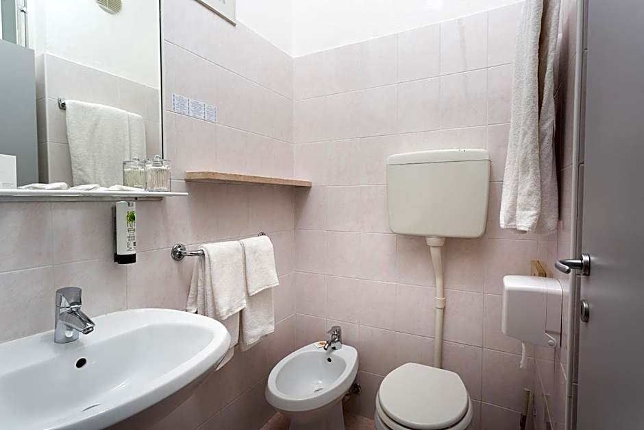 Hotel Caribe by Double Hospitality
