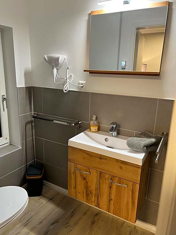 Pension am Schrotturm Bed & Breakfast