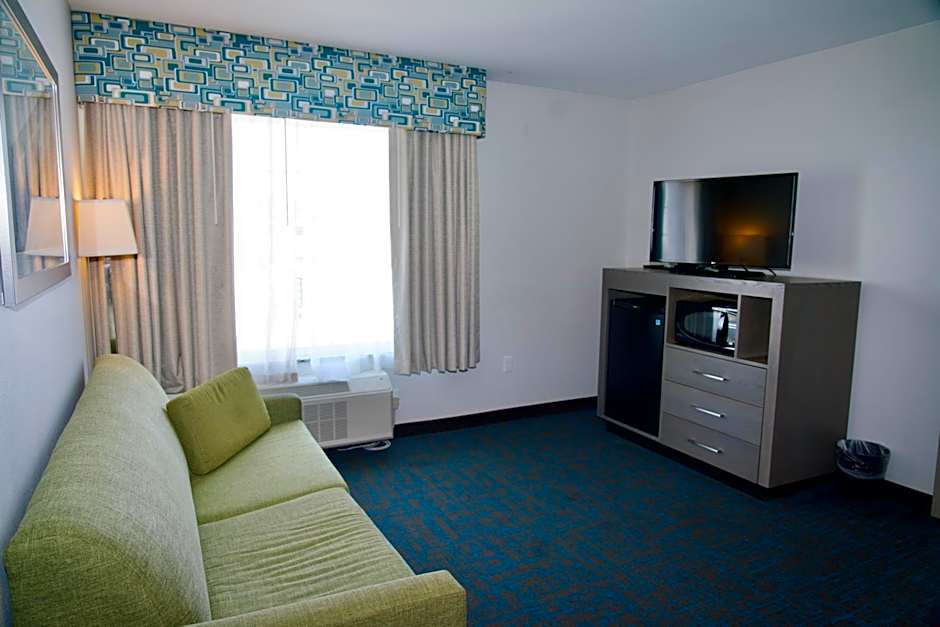 La Quinta Inn & Suites by Wyndham St Paul-Woodbury