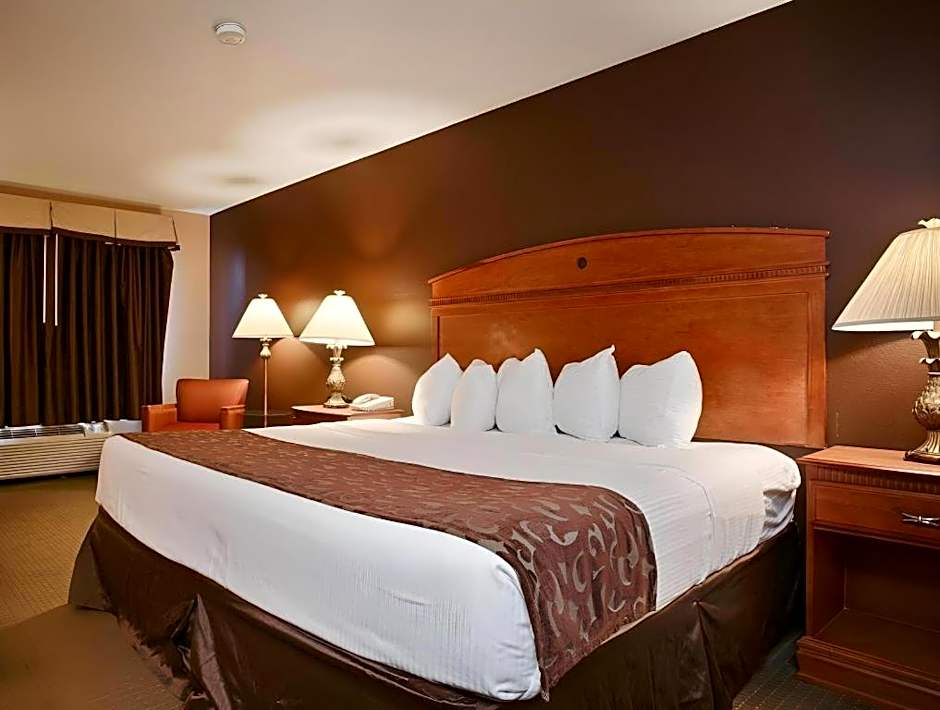 Best Western Manhattan Inn