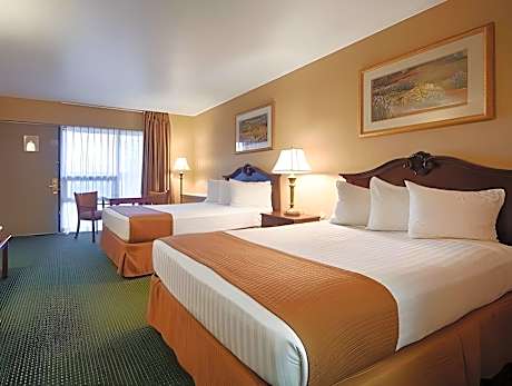 Double with 2 Double Beds