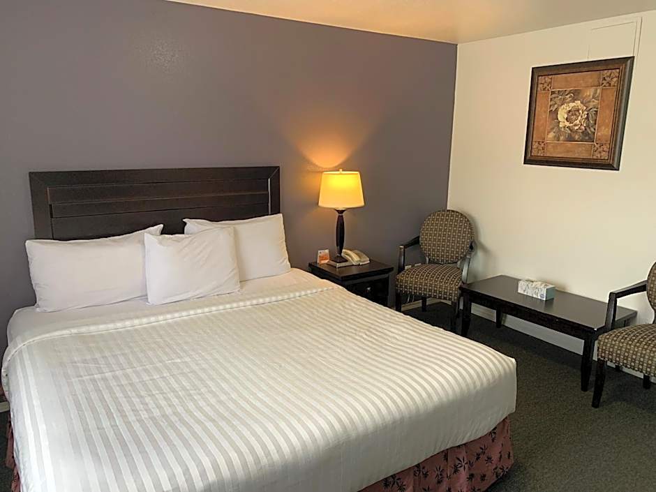 Lake Country Inn
