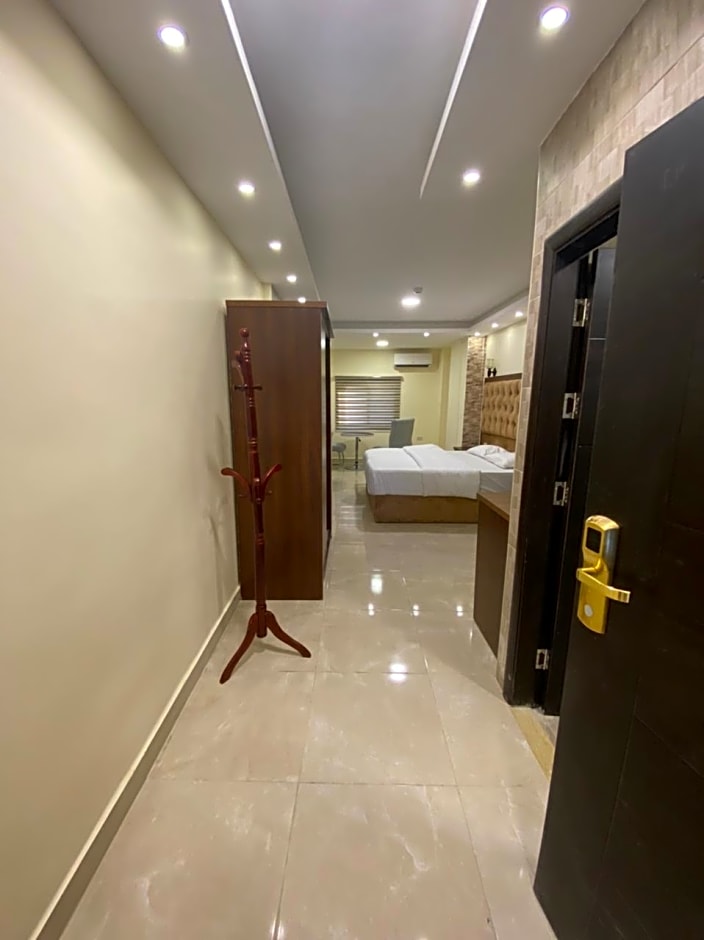 Al Fawanes Hotel Apartments