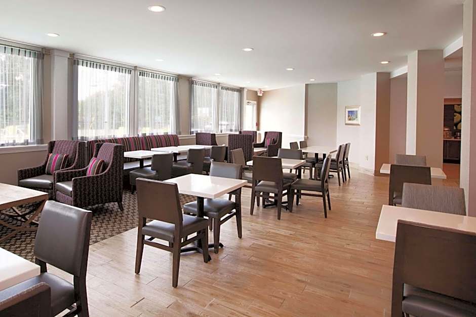 La Quinta Inn & Suites by Wyndham Williamsburg Historic Area