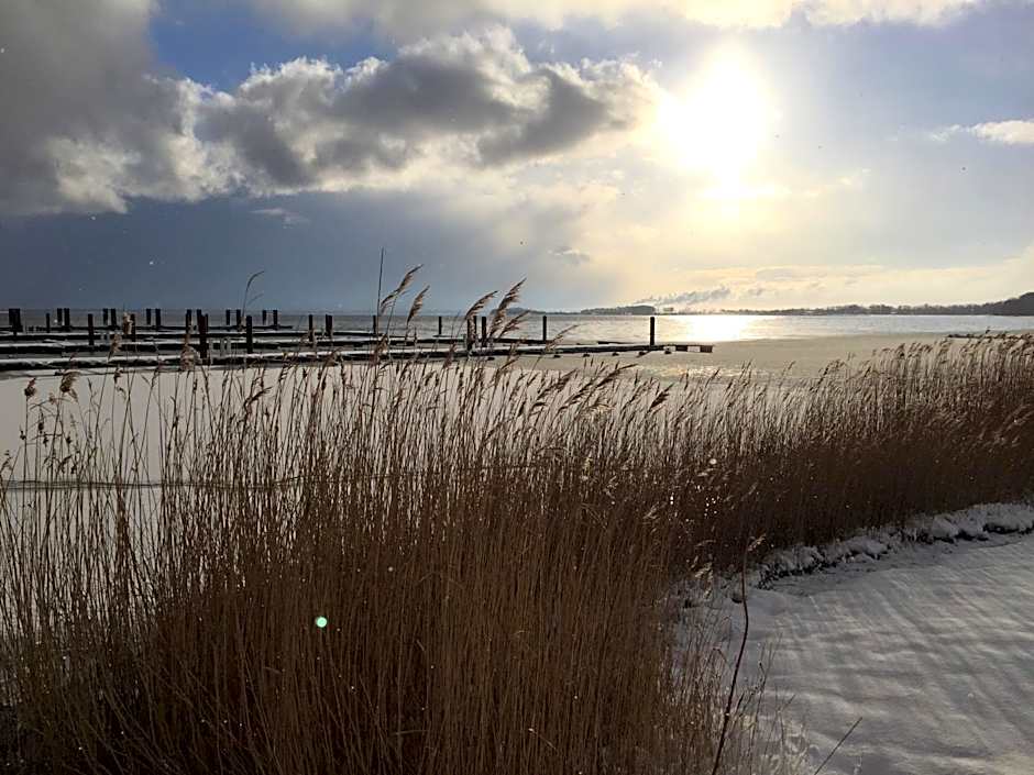 Bades Huk Marina Hotel