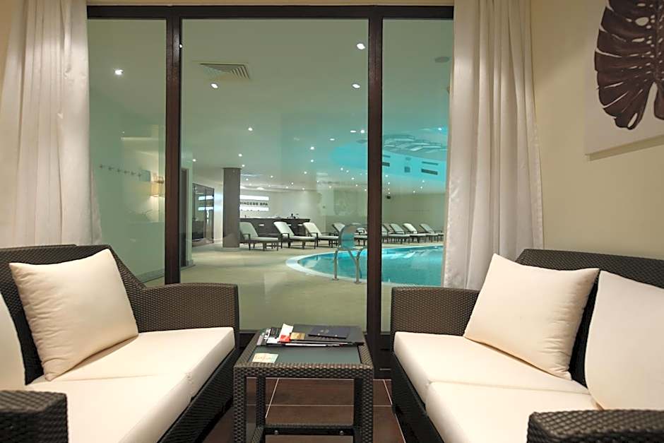 Crowne Plaza Hotel Minsk