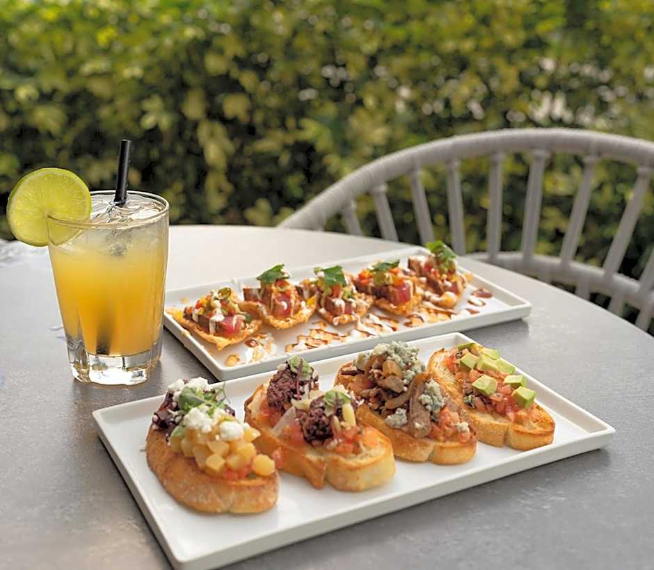 Boca Raton Marriott At Boca Center