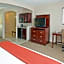 Holiday Inn Express & Suites College Station by IHG