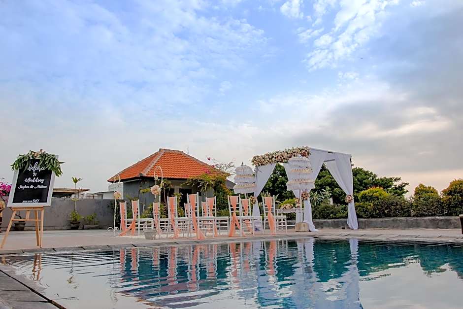 Champlung Mas Hotel Legian