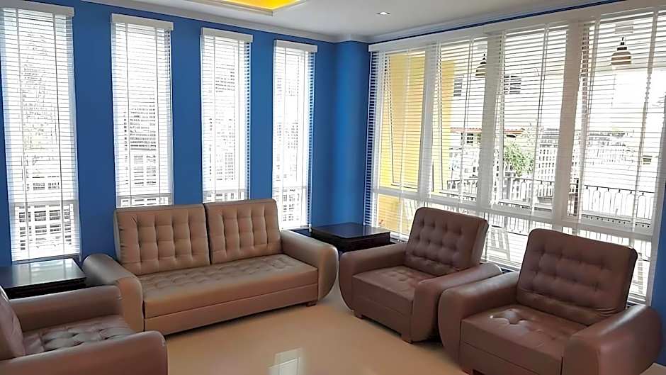 Garden Hill Hotel