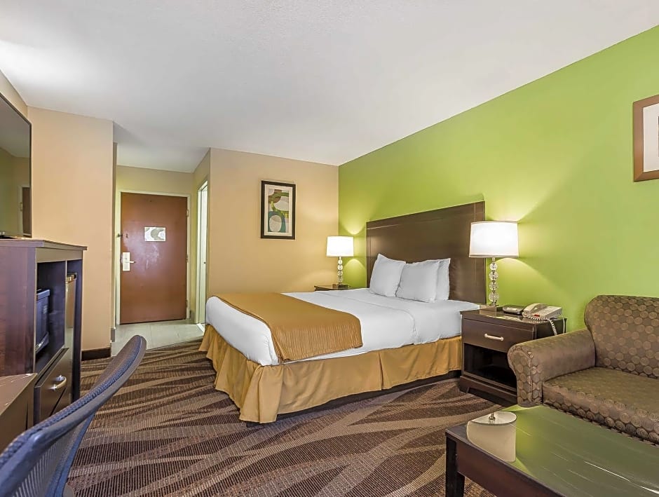 Quality Inn Warsaw I-40