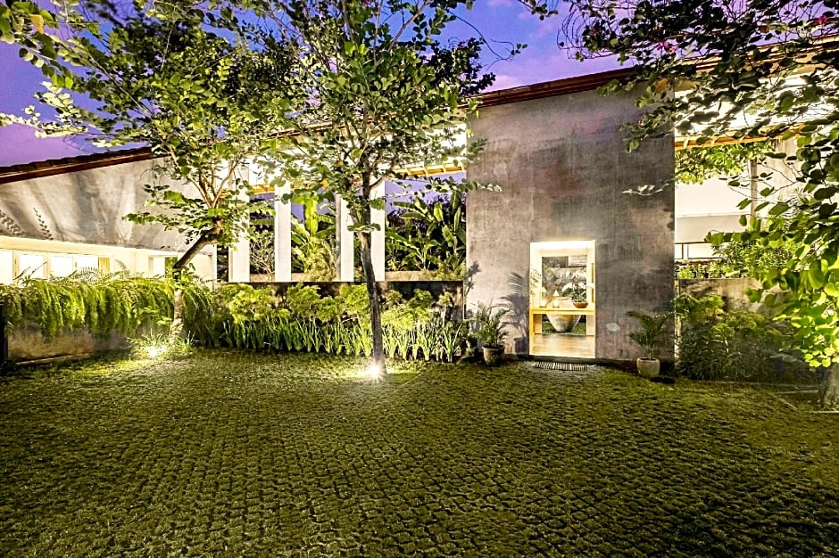 Mayaloka Villas Seminyak 