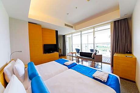 Twin Room with Sofa Bed and Balcony - Non-Smoking