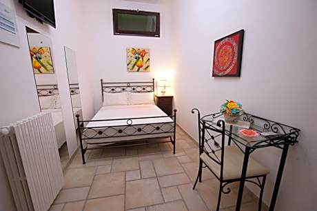 Double Room with Private External Bathroom