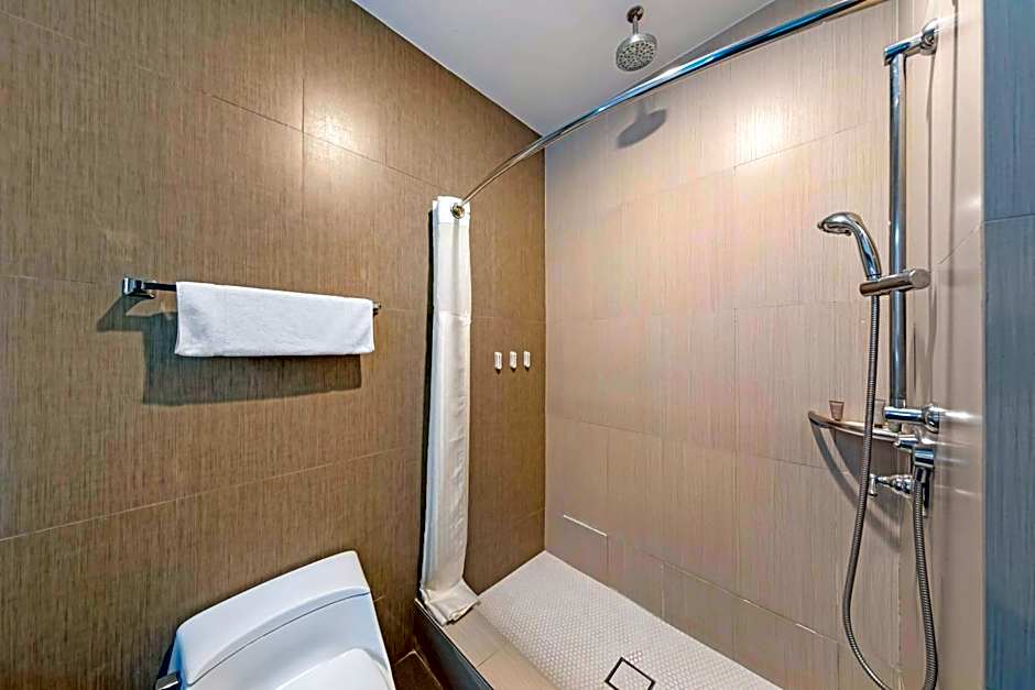 BLVD Hotel and Studios Universal-Hollywood, an Ascend Collection Hotel