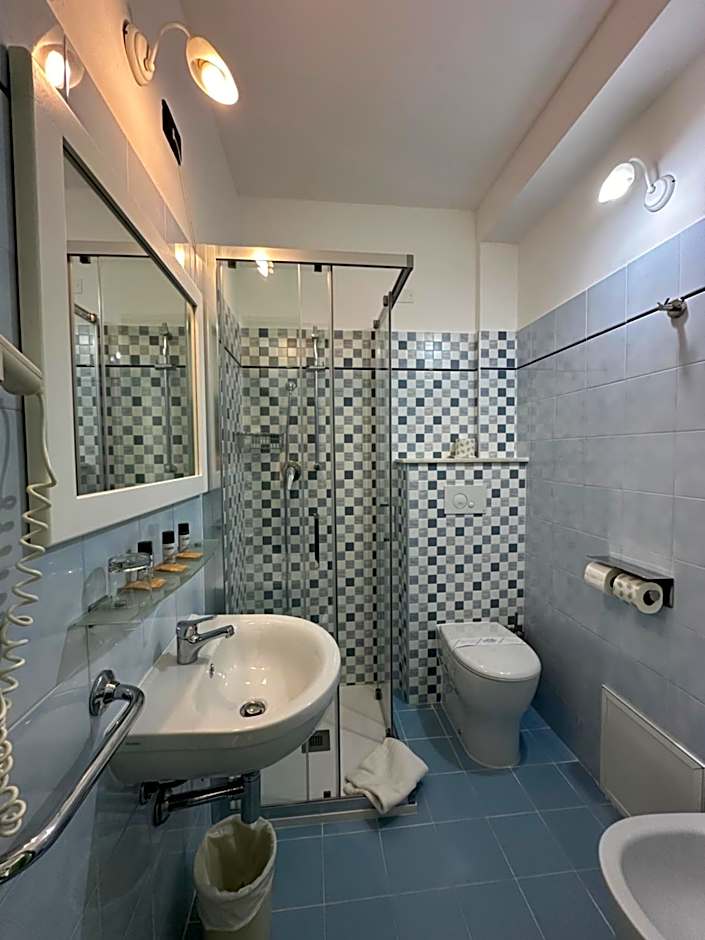 Hotel Cala Dei Pini