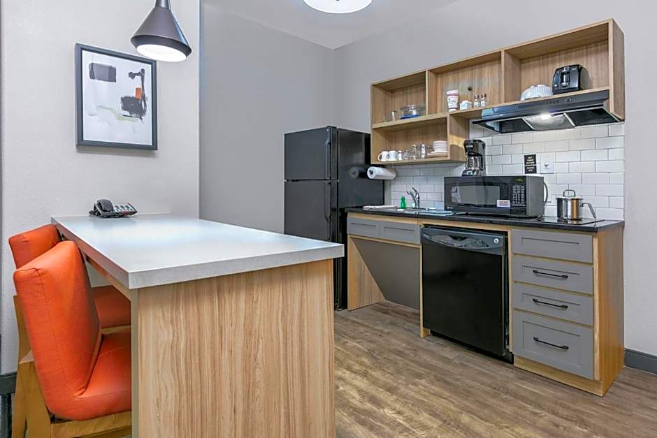 Candlewood Suites Lake Jackson By IHG