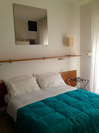 Standard Single Room with Shower
