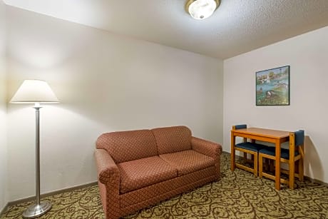 King Room with Bath Tub - Non-Smoking