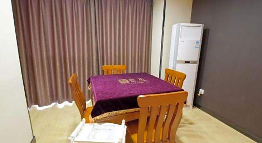 7 Days Premium Jingjiang Fuhai New World Automobile Terminal Branch