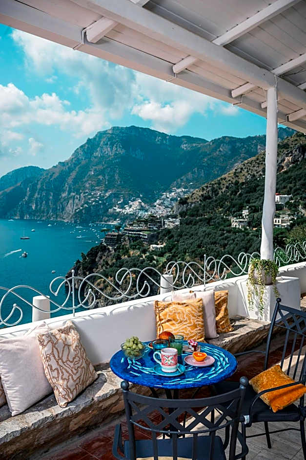 Villa Santa Chiara Positano Suites