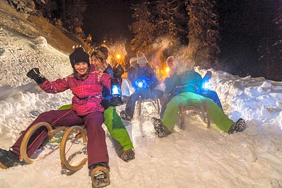 Basekamp Mountain Budget Hotel