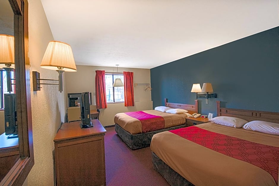 Photo 1 of 7 of Queen Room with Two Queen Beds