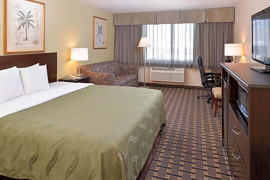 Quality Inn & Suites Montebello - Los Angeles