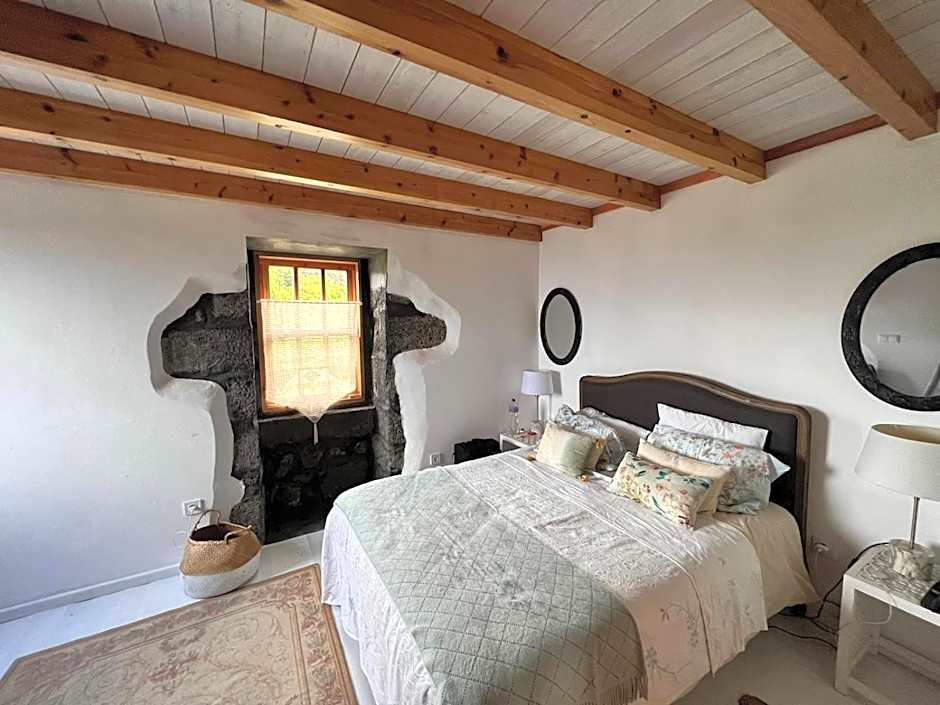 Waka Sun Rise Pico Azores