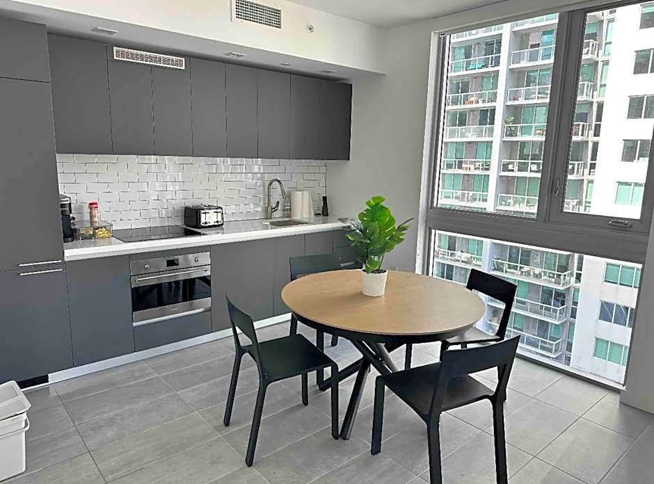 Miami Downtown Comfy Condo-Hotels in a luxury modern building