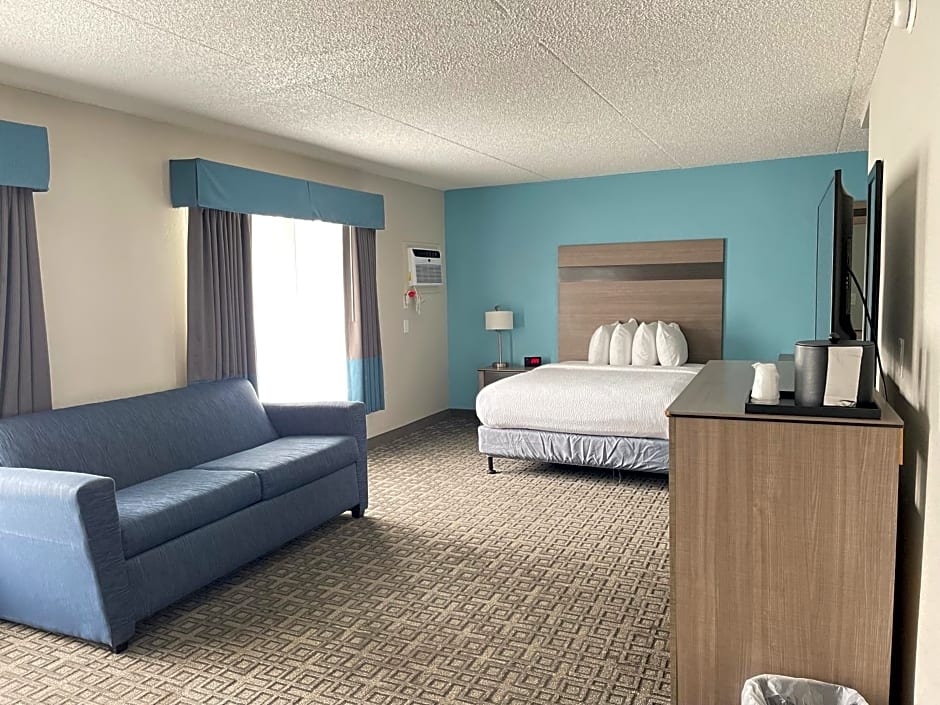 Days Inn & Suites by Wyndham Spokane