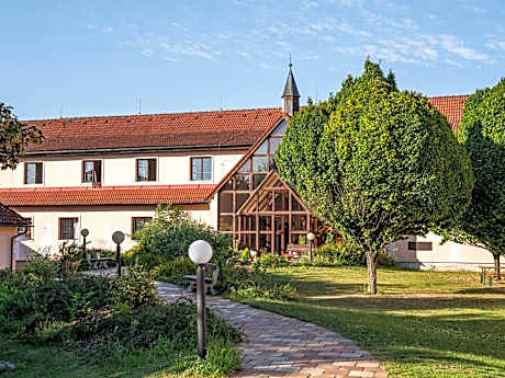 Holenský dvůr