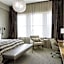 Hotel Covington Cincinnati Riverfront