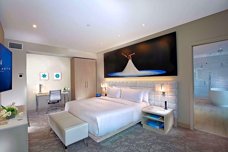 HALL Arts Hotel, Dallas, Autograph Collection
