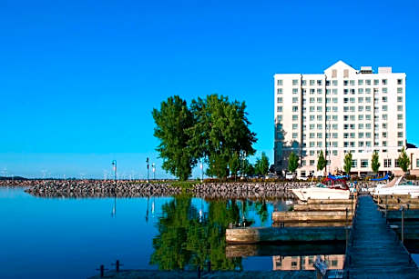 Residence Inn by Marriott Kingston Water's Edge