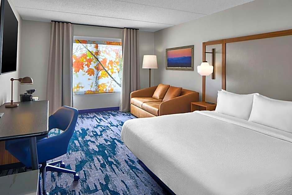 Fairfield Inn & Suites by Marriott Rochester East