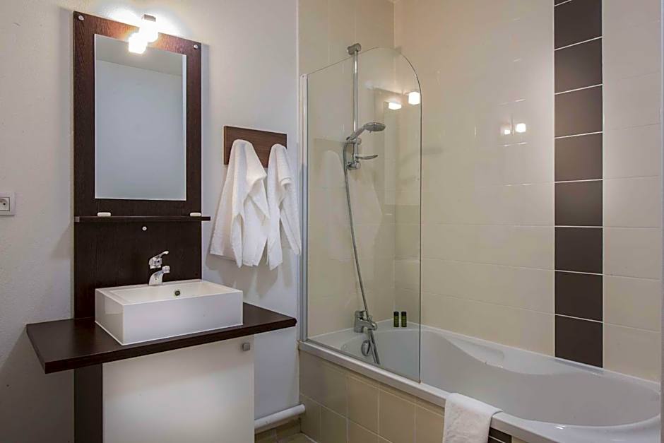 Vacancéole - Résidence Le Clos du Rocher