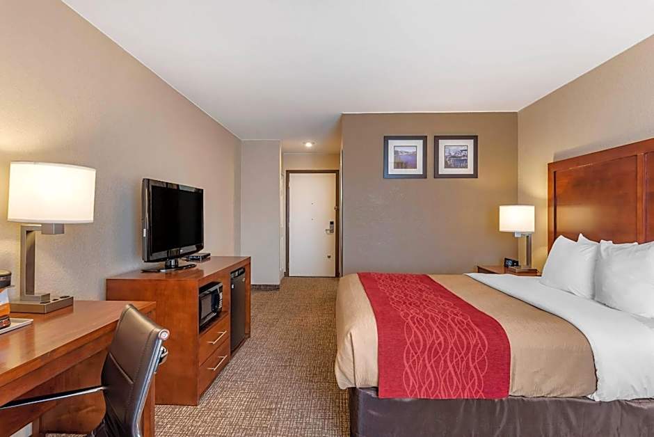 Comfort Inn & Suites Klamath Falls