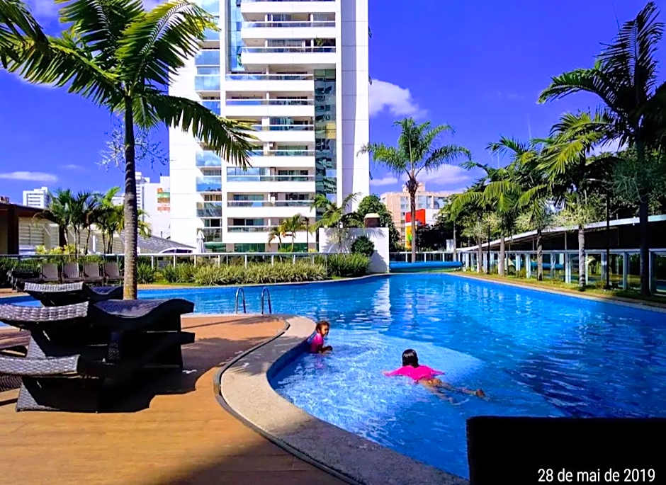 Apartamento Águas Claras, 13⁰ andar, nascente. Vista livre. Wi-Fi veloz. Academia e piscina.