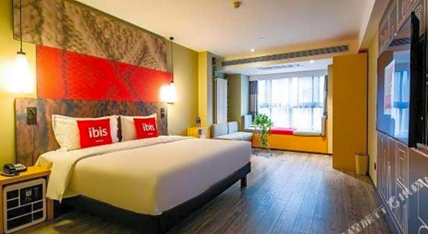 ibis Xi'an North Railway Station Hotel