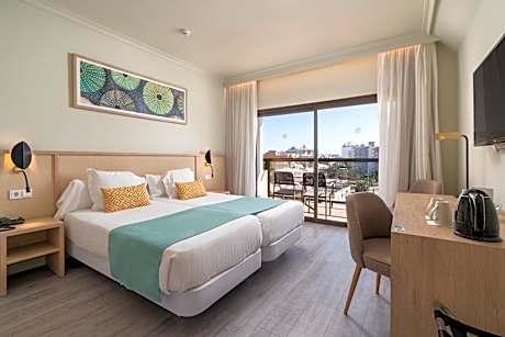 DOUBLE SINGLE USE SUPERIOR SEA VIEW