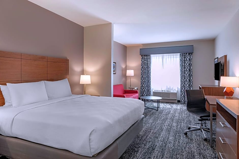 Best Western Plus Desert View Inn & Suites