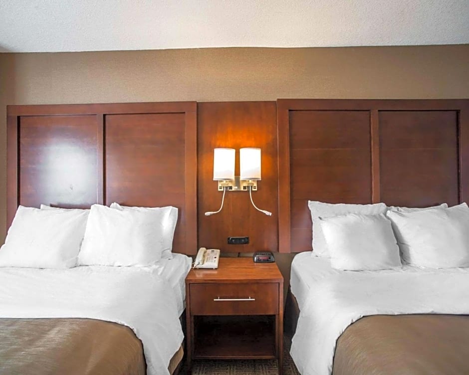 Quality Inn Boonville - Columbia